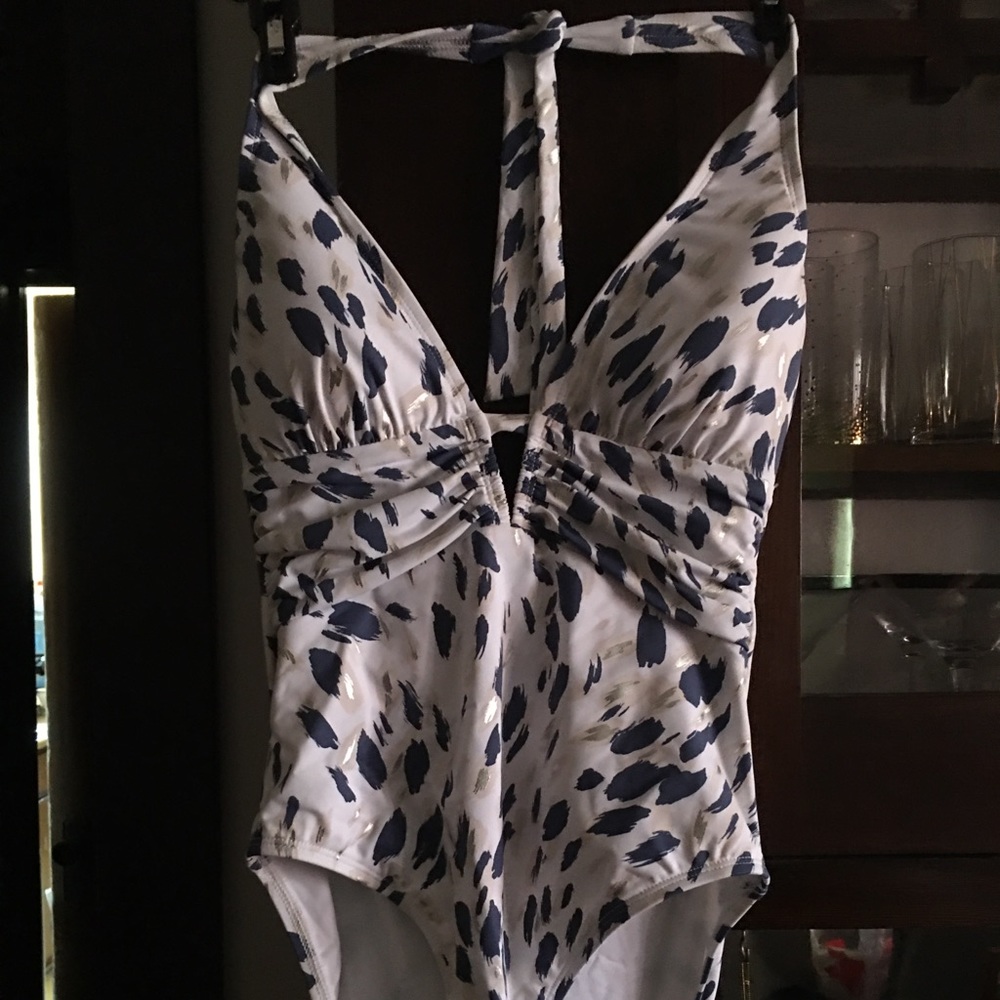 La Blanca size 6 bathing suit